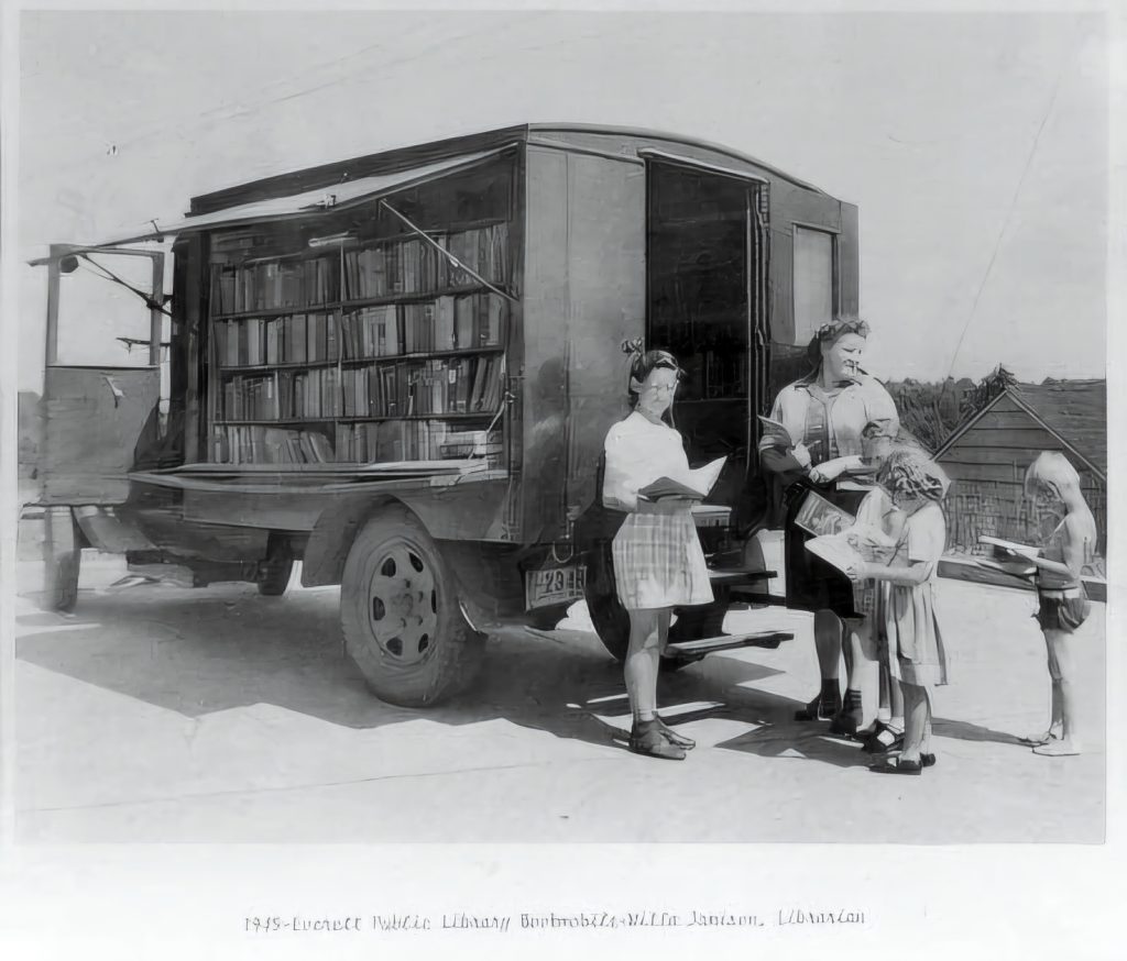 Everett Library's First Bookmobile in Washington