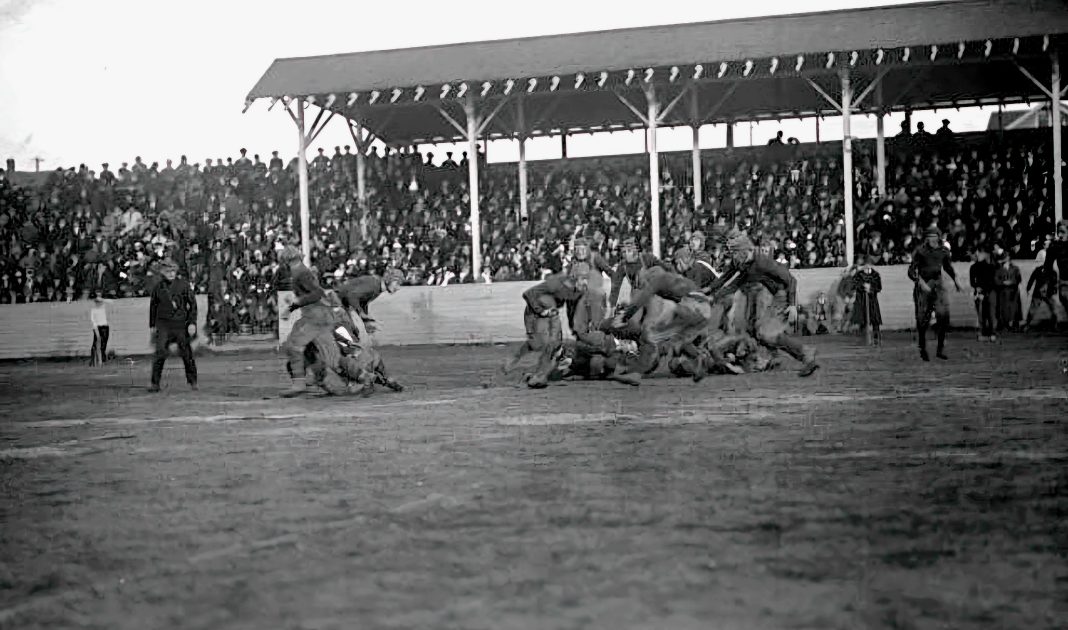 Everett Baggy Boys football